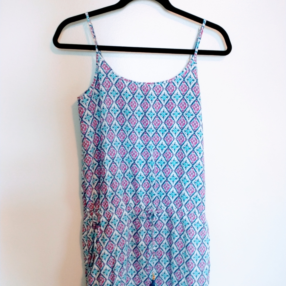 Printed maxi dress. Tommy Bahama size small with pockets and drawstring waist - Picture 2 of 5